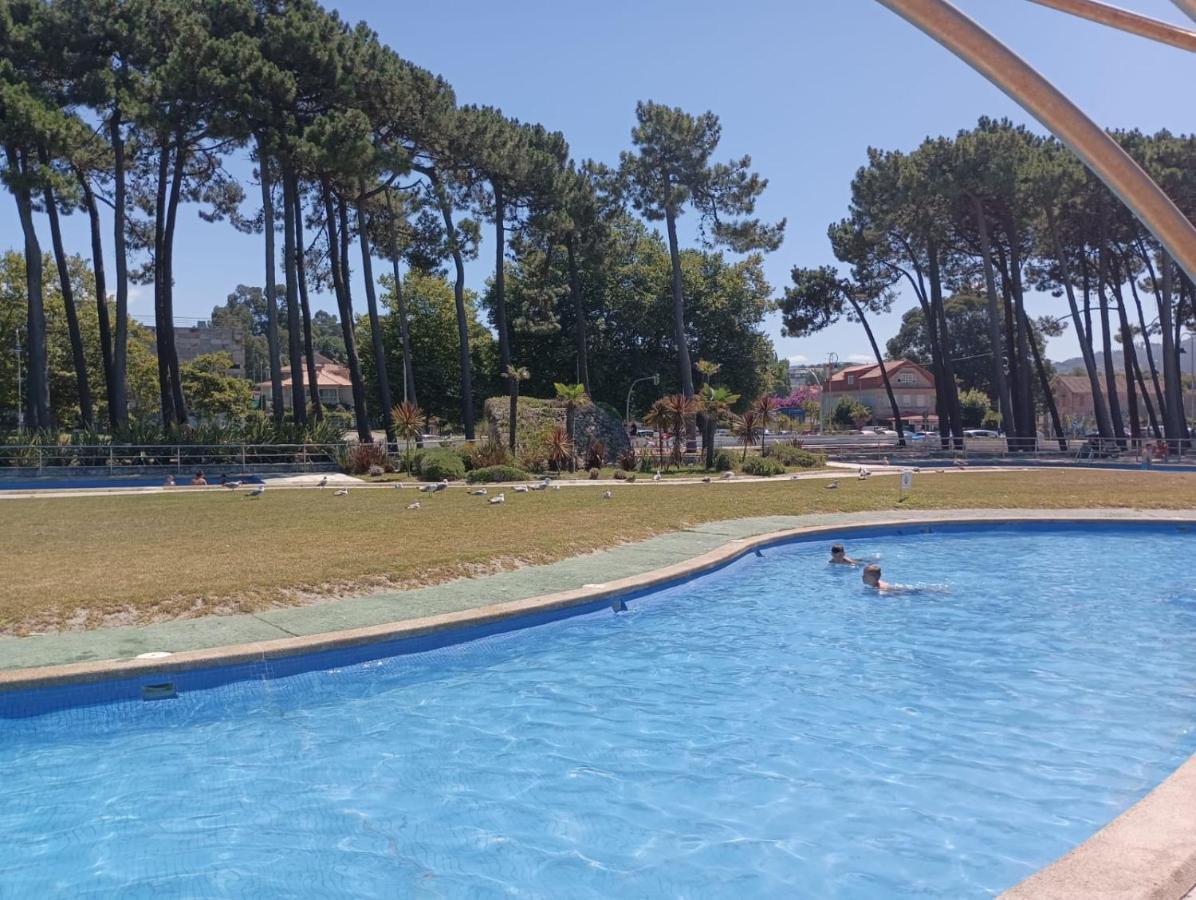 Samil Primera Linea De Playa Vigo Eksteriør billede
